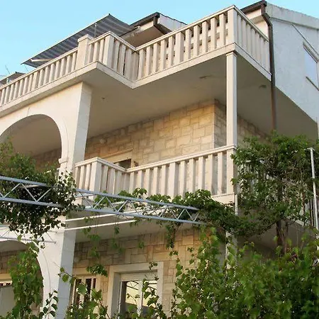 Apartment Pape Trogir